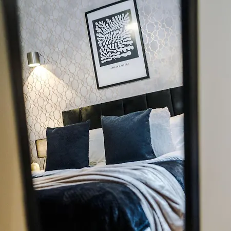 Central York Penthouse With Private Roof Terrace Appartement *