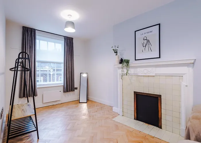 Central York Penthouse With Private Roof Terrace Apartamento York