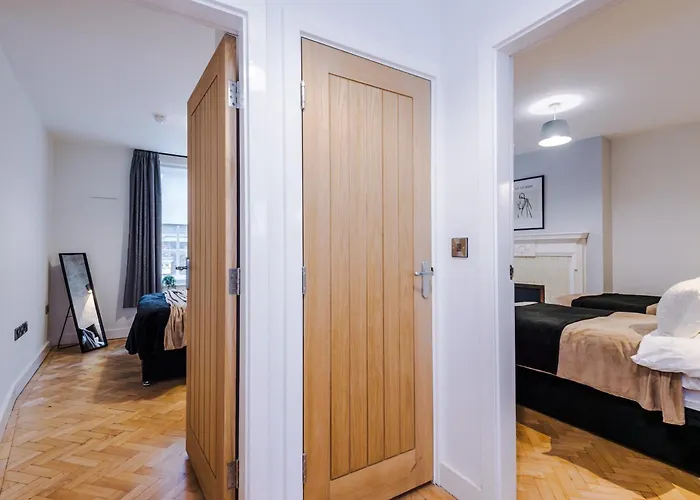 Central York Penthouse With Private Roof Terrace York