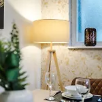 아파트 Central York Penthouse With Private Roof Terrace