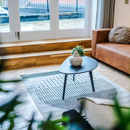 Central York Penthouse With Private Roof Terrace Апартаменты